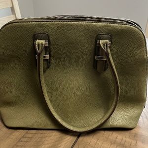 Green handbag, used, good condition